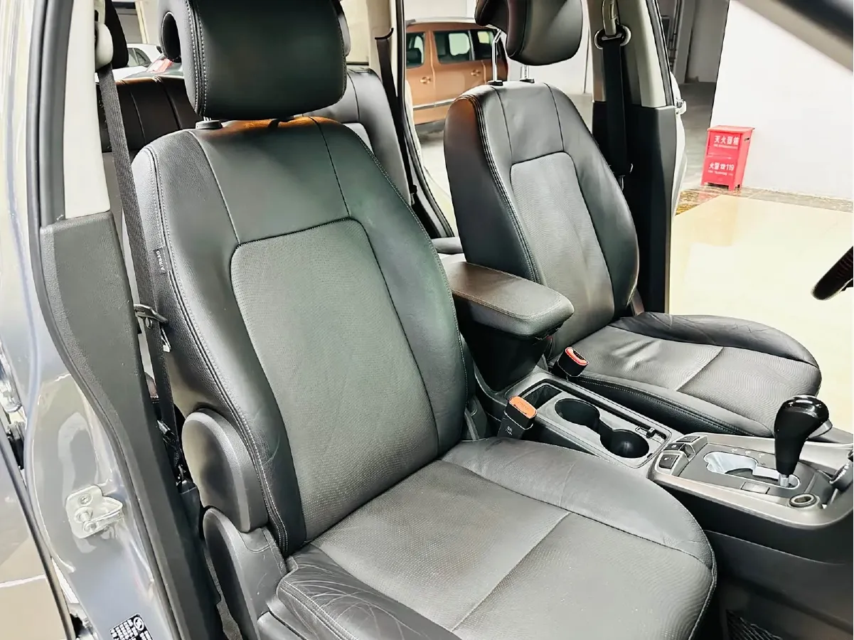 2017 Chevrolet Captiva 2.4L 167HP L4 6AT,autocango,china used car exporter,china ev exporter,chinese used car exporter,chinese used ev exporter