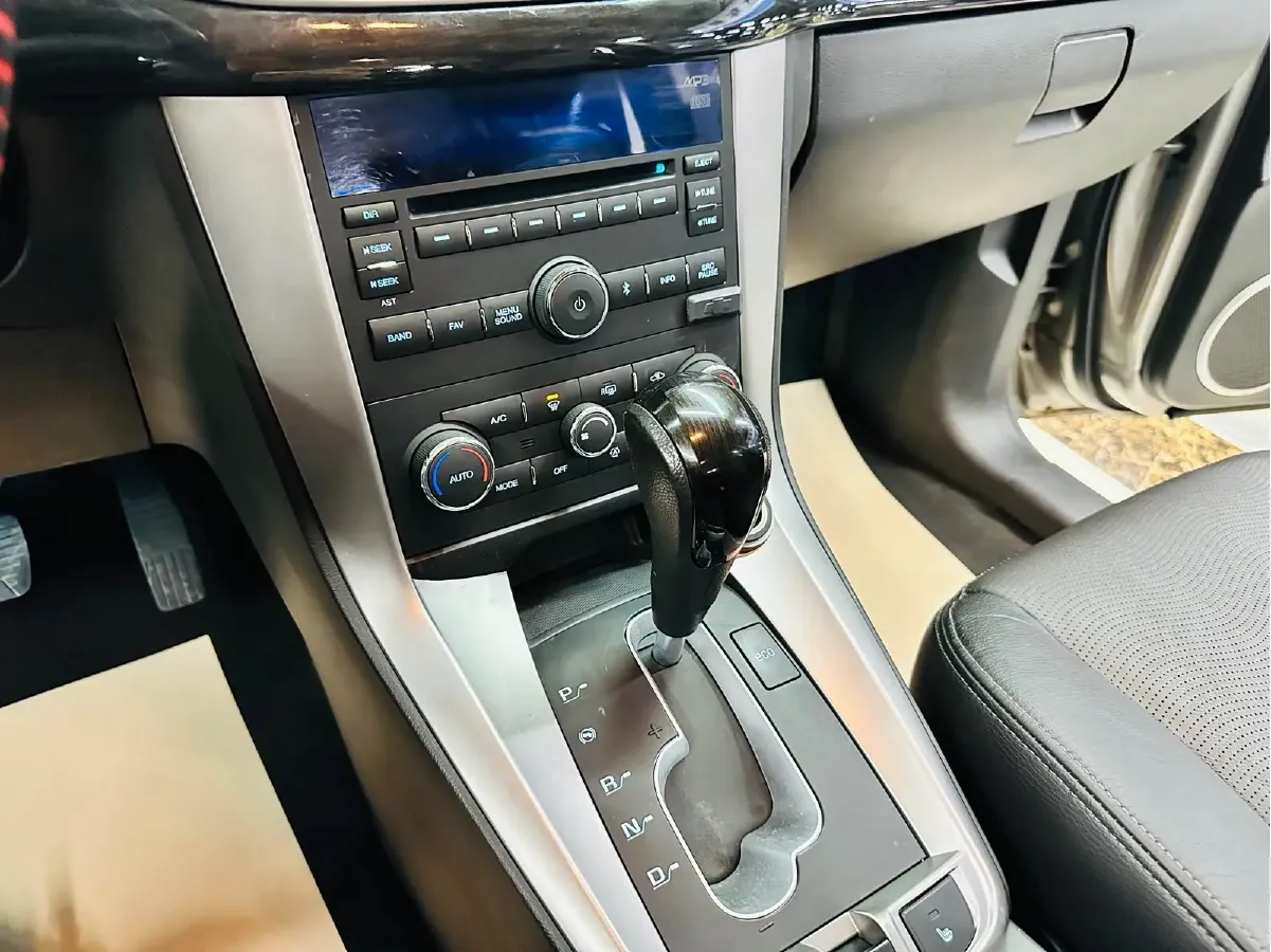 2017 Chevrolet Captiva 2.4L 167HP L4 6AT,autocango,china used car exporter,china ev exporter,chinese used car exporter,chinese used ev exporter