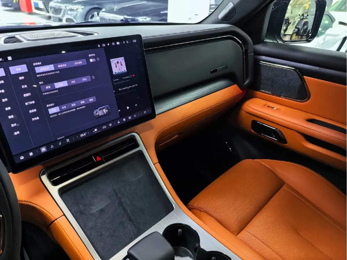 2023 ROX 01 1.5T 152HP L4 REEV 56.01KWH,autocango,china used car exporter,china ev exporter,chinese used car exporter,chinese used ev exporter