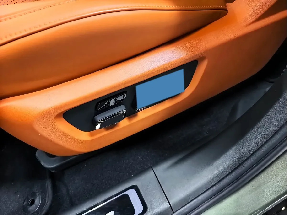 2023 ROX 01 1.5T 152HP L4 REEV 56.01KWH,autocango,china used car exporter,china ev exporter,chinese used car exporter,chinese used ev exporter