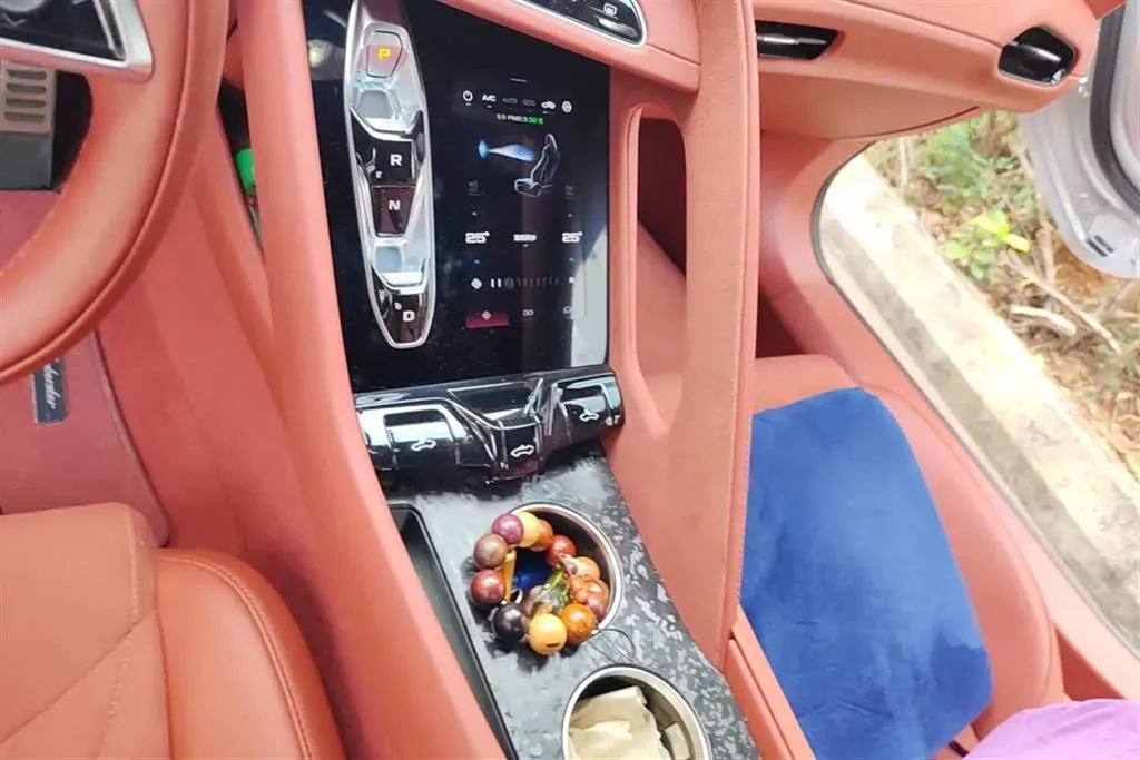 2024 MG Cyberster BEV 77KWH,autocango,china used car exporter,china ev exporter,chinese used car exporter,chinese used ev exporter