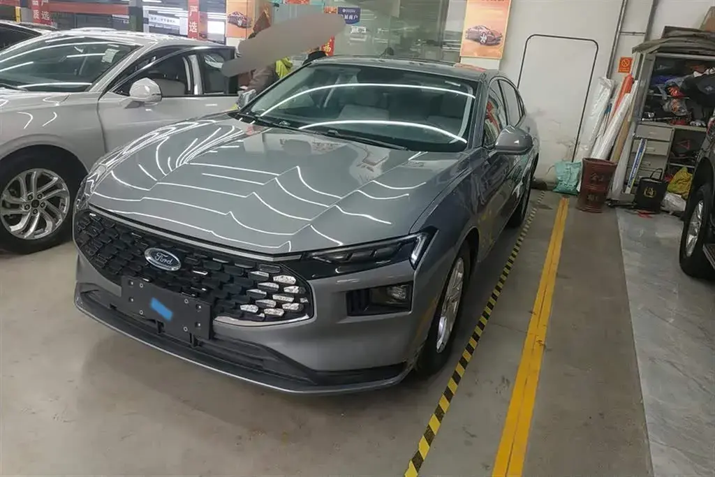 2023 Ford Mondeo 1.5T 190HP L4 8AT