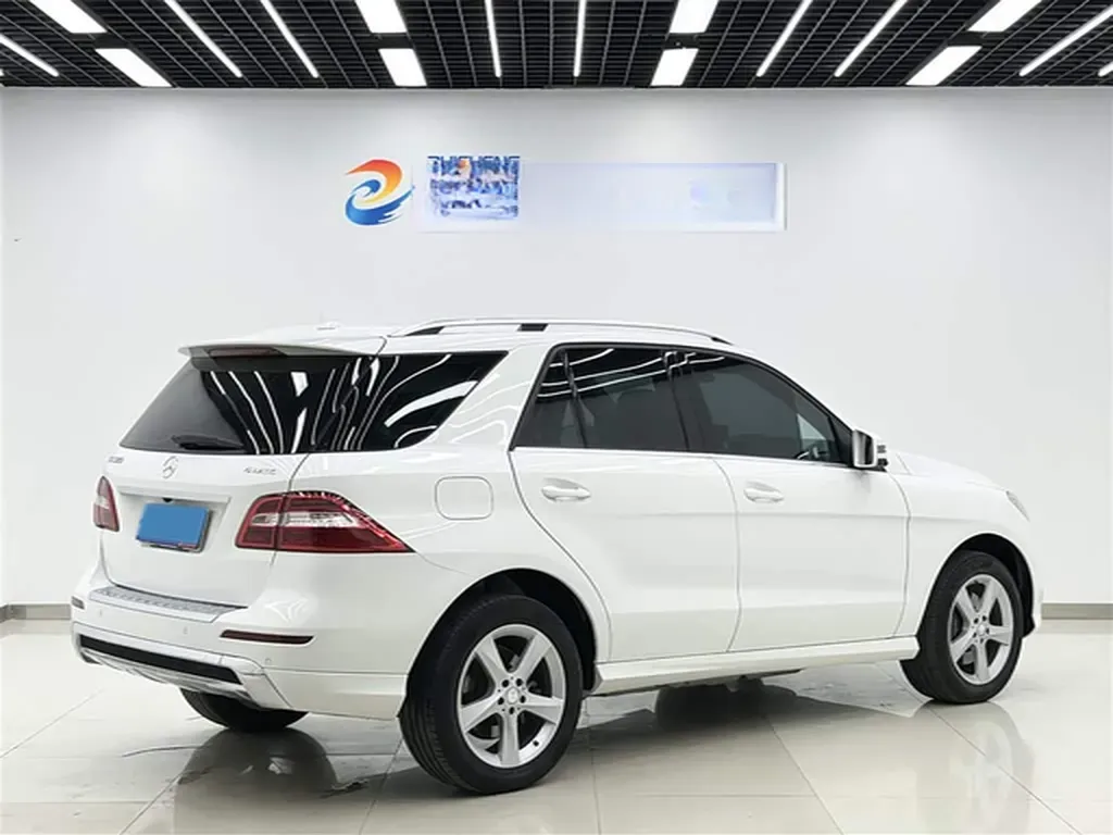 2014 Mercedes-Benz M Class 3.0T 272HP V6 7AT,autocango,china used car exporter,china ev exporter,chinese used car exporter,chinese used ev exporter