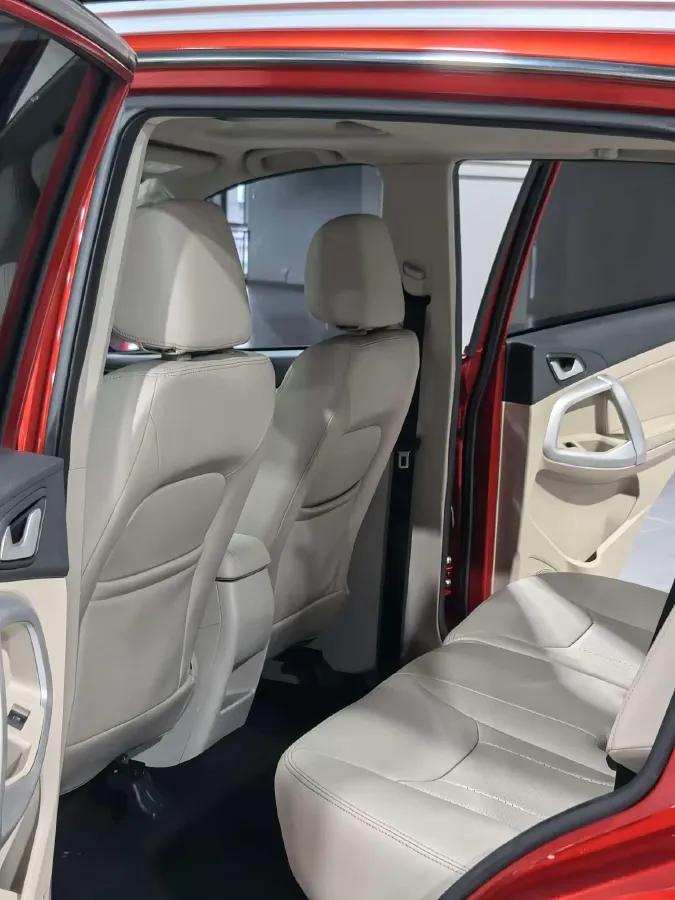 2014 Chery Tiggo 5 2.0L 139HP L4 CVT,autocango,china used car exporter,china ev exporter,chinese used car exporter,chinese used ev exporter