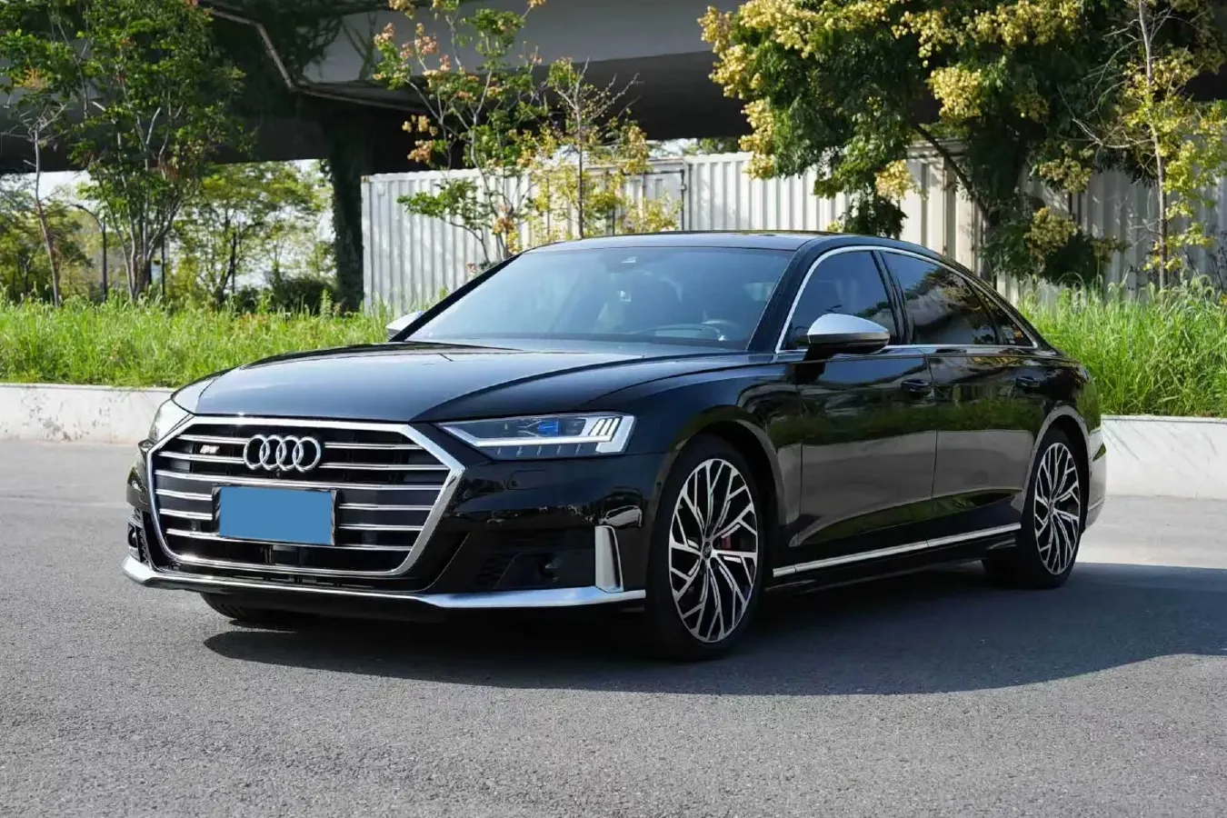 2021 Audi S8 4.0T 571HP V8 8AT,autocango,china used car exporter,china ev exporter,chinese used car exporter,chinese used ev exporter