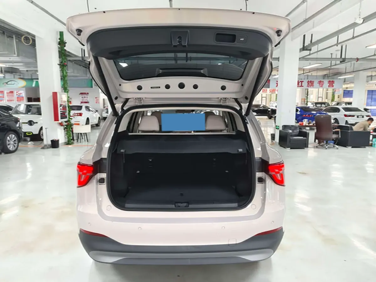 2025 MG MG ES5 BEV 62.2KWH,autocango,china used car exporter,china ev exporter,chinese used car exporter,chinese used ev exporter