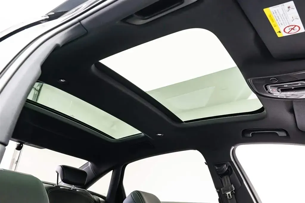 2025 Audi A6L 2.0T 245HP L4 7DCT,autocango,china used car exporter,china ev exporter,chinese used car exporter,chinese used ev exporter