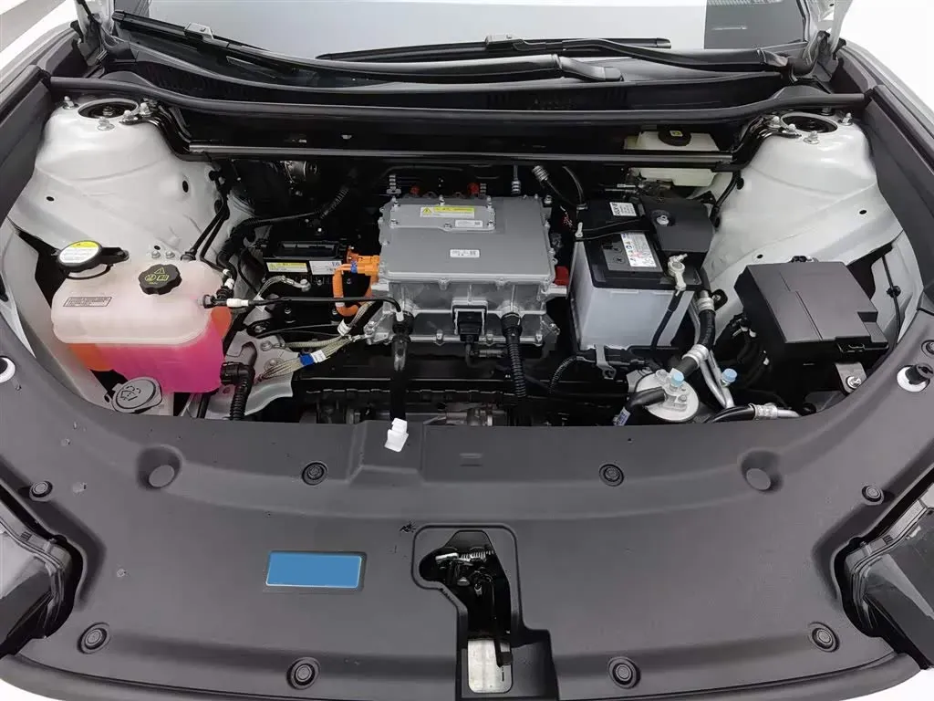 2025 Toyota bZ5 BEV,autocango,china used car exporter,china ev exporter,chinese used car exporter,chinese used ev exporter