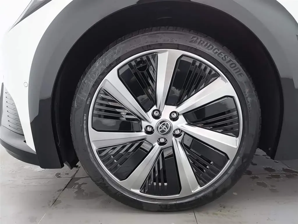 2025 Toyota bZ5 BEV,autocango,china used car exporter,china ev exporter,chinese used car exporter,chinese used ev exporter