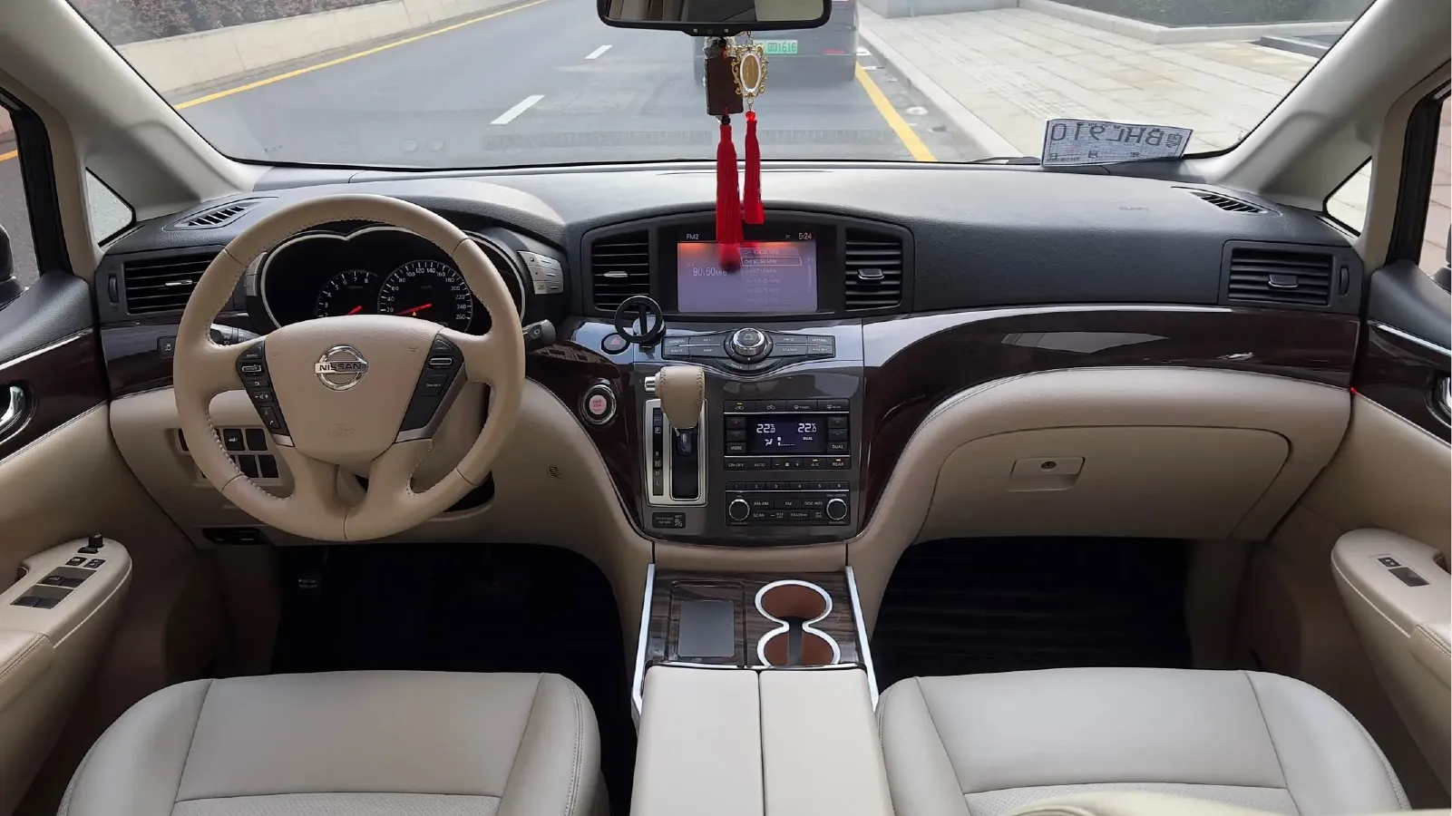 2015 Nissan Quest 3.5L 277HP V6 CVT,autocango,china used car exporter,china ev exporter,chinese used car exporter,chinese used ev exporter