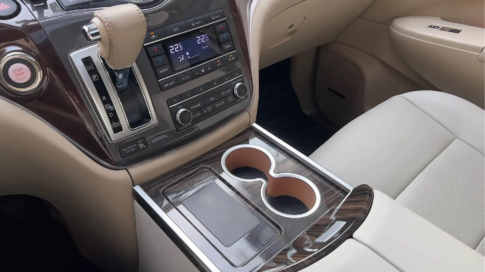 2015 Nissan Quest 3.5L 277HP V6 CVT,autocango,china used car exporter,china ev exporter,chinese used car exporter,chinese used ev exporter