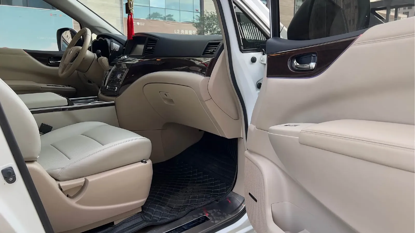 2015 Nissan Quest 3.5L 277HP V6 CVT,autocango,china used car exporter,china ev exporter,chinese used car exporter,chinese used ev exporter