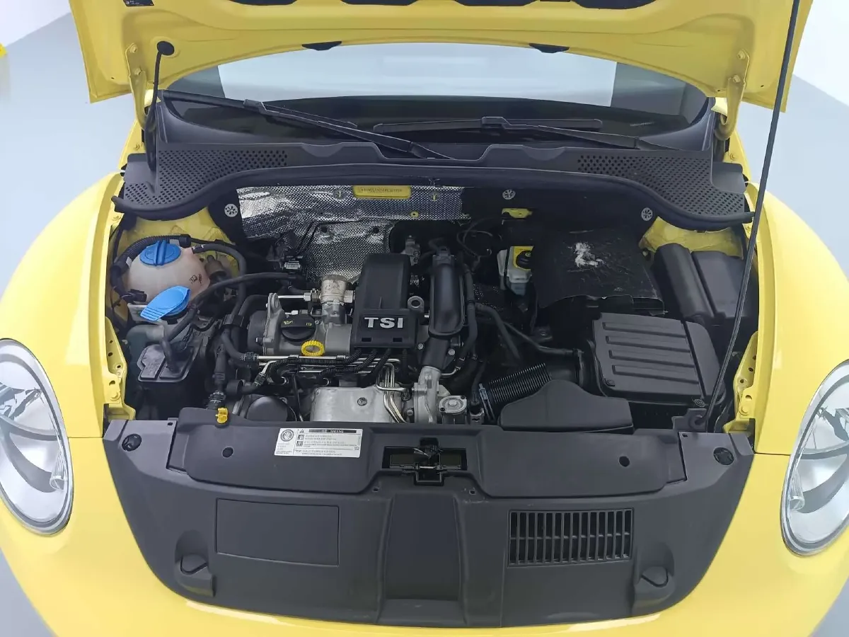 2014 Volkswagen Beetle 1.2T 105HP L4 7DCT,autocango,china used car exporter,china ev exporter,chinese used car exporter,chinese used ev exporter