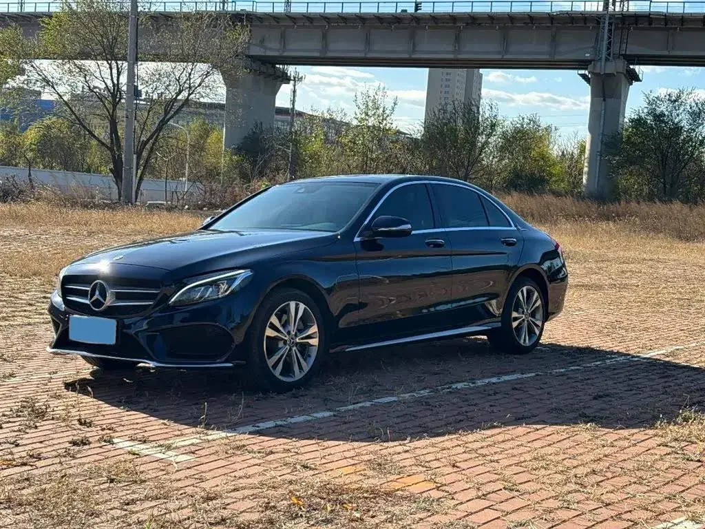 2018 Mercedes-Benz C Class 2.0T 184HP L4 9AT