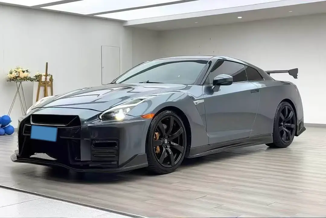 2010 Nissan GT-R 3.8T 486HP V6 6DCT
