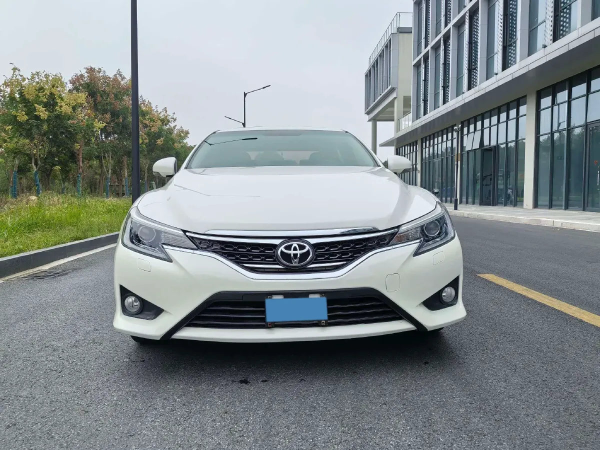2013 Toyota Reiz 2.5L 193HP V6 6AT,autocango,china used car exporter,china ev exporter,chinese used car exporter,chinese used ev exporter