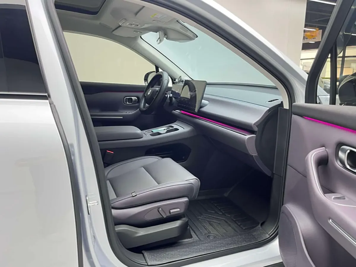 2024 Leapmotor C16 1.5L 95HP L4 REEV 28.4KWH,autocango,china used car exporter,china ev exporter,chinese used car exporter,chinese used ev exporter