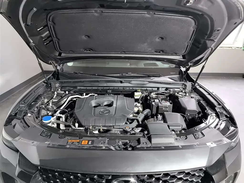 2023 Mazda CX-50 2.5L 188HP L4 6AT,autocango,china used car exporter,china ev exporter,chinese used car exporter,chinese used ev exporter