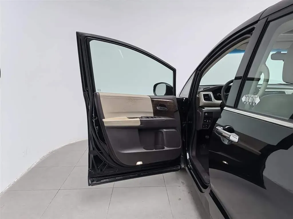 2017 Honda Odyssey 2.4L 186HP L4 CVT,autocango,china used car exporter,china ev exporter,chinese used car exporter,chinese used ev exporter