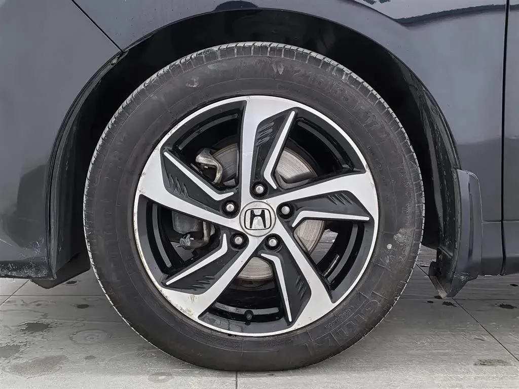 2017 Honda Odyssey 2.4L 186HP L4 CVT,autocango,china used car exporter,china ev exporter,chinese used car exporter,chinese used ev exporter