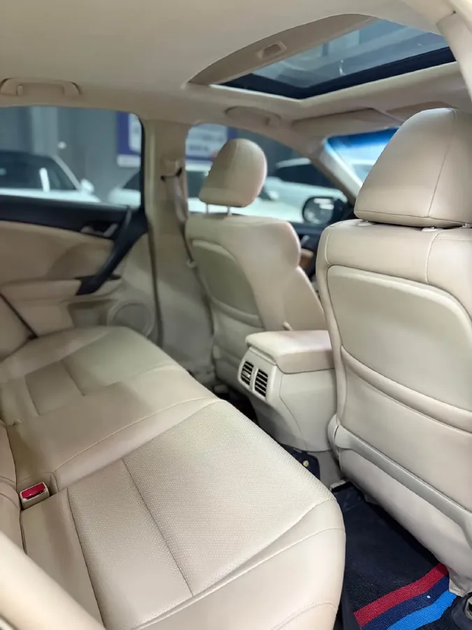 2009 Honda Spirior 2.4L 181HP L4 5AT,autocango,china used car exporter,china ev exporter,chinese used car exporter,chinese used ev exporter