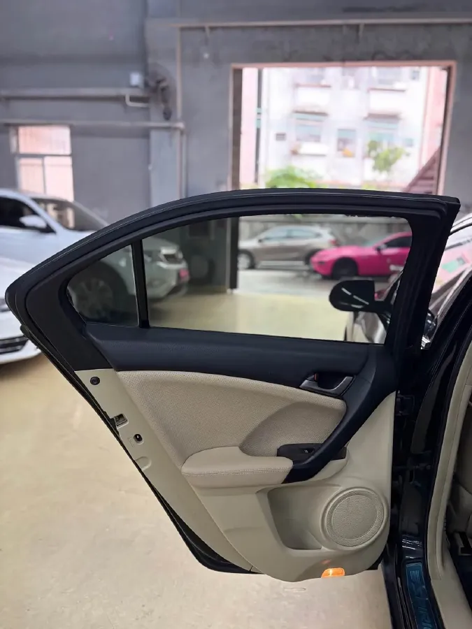 2009 Honda Spirior 2.4L 181HP L4 5AT,autocango,china used car exporter,china ev exporter,chinese used car exporter,chinese used ev exporter