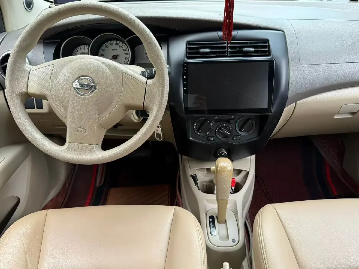 2013 Nissan Livina 1.6L 124HP L4 CVT,autocango,china used car exporter,china ev exporter,chinese used car exporter,chinese used ev exporter