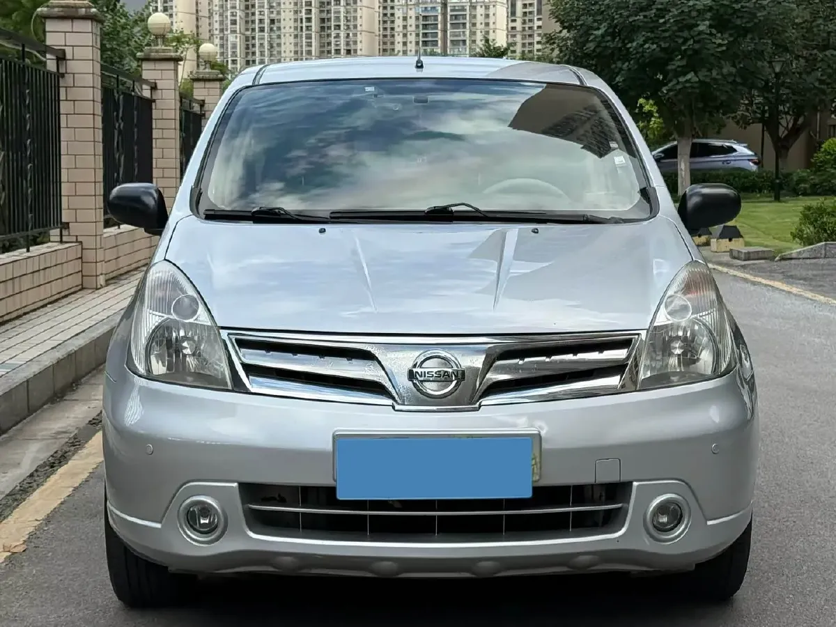2013 Nissan Livina 1.6L 124HP L4 CVT,autocango,china used car exporter,china ev exporter,chinese used car exporter,chinese used ev exporter
