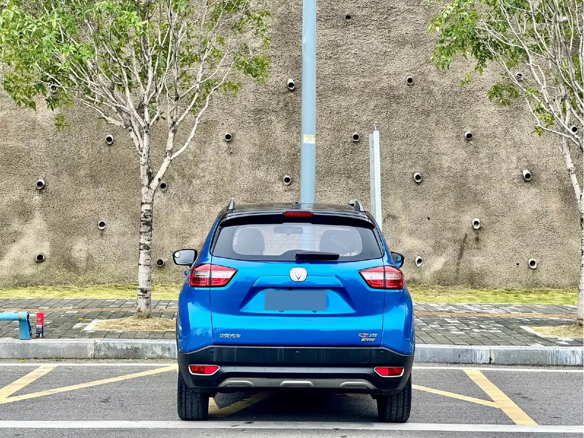 2016 ChangAn CS15 1.5L 107HP L4 5MT,autocango,china used car exporter,china ev exporter,chinese used car exporter,chinese used ev exporter