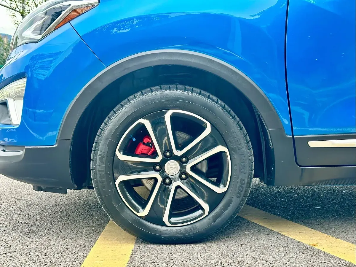 2016 ChangAn CS15 1.5L 107HP L4 5MT,autocango,china used car exporter,china ev exporter,chinese used car exporter,chinese used ev exporter