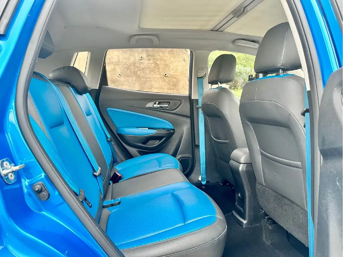 2016 ChangAn CS15 1.5L 107HP L4 5MT,autocango,china used car exporter,china ev exporter,chinese used car exporter,chinese used ev exporter