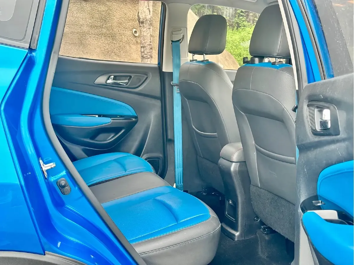 2016 ChangAn CS15 1.5L 107HP L4 5MT,autocango,china used car exporter,china ev exporter,chinese used car exporter,chinese used ev exporter