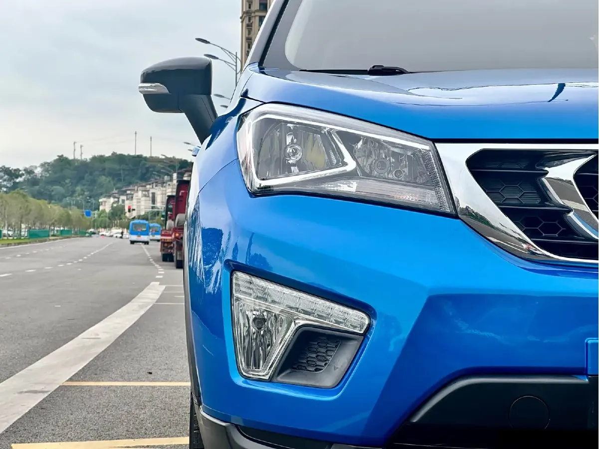 2016 ChangAn CS15 1.5L 107HP L4 5MT,autocango,china used car exporter,china ev exporter,chinese used car exporter,chinese used ev exporter