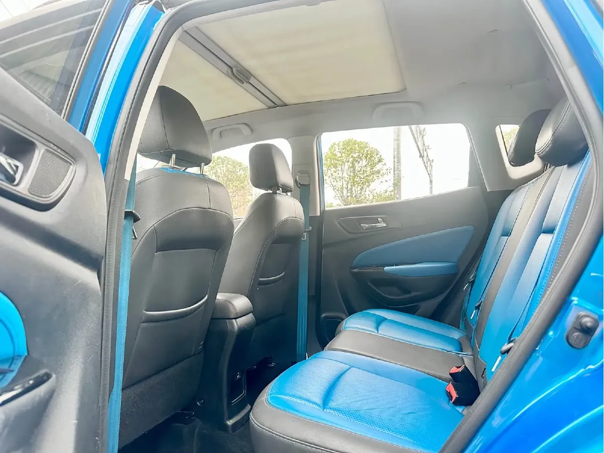 2016 ChangAn CS15 1.5L 107HP L4 5MT,autocango,china used car exporter,china ev exporter,chinese used car exporter,chinese used ev exporter