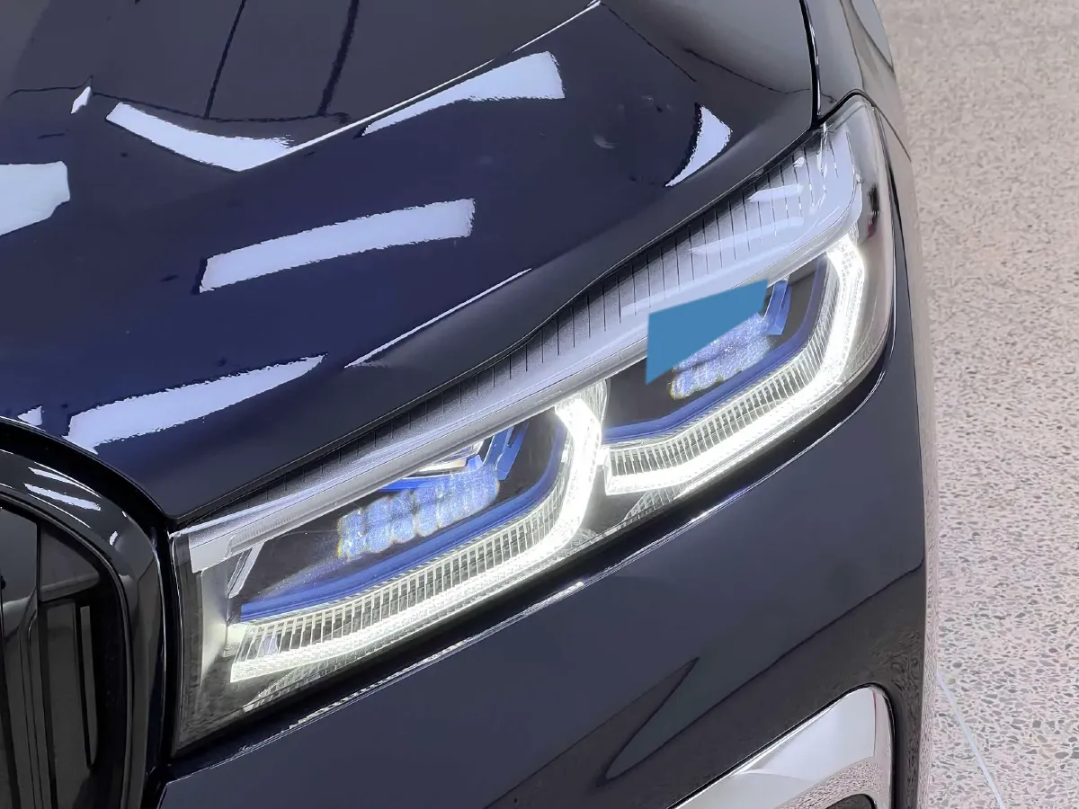 2019 BMW 7 Series 3.0T 340HP L6 8AT,autocango,china used car exporter,china ev exporter,chinese used car exporter,chinese used ev exporter