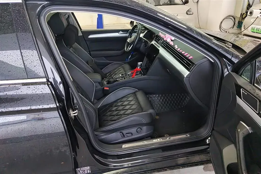 2022 Volkswagen Magotan GTE 1.4T 150HP L4 6DCT PHEV 13KWH,autocango,china used car exporter,china ev exporter,chinese used car exporter,chinese used ev exporter