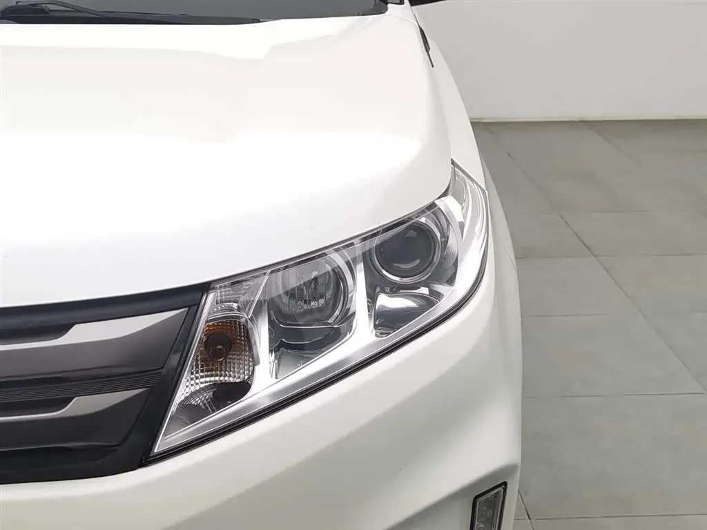 2016 Suzuki Vitara 1.4T 140HP L4 6AT,autocango,china used car exporter,china ev exporter,chinese used car exporter,chinese used ev exporter