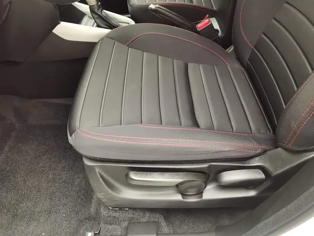 2016 Suzuki Vitara 1.4T 140HP L4 6AT,autocango,china used car exporter,china ev exporter,chinese used car exporter,chinese used ev exporter