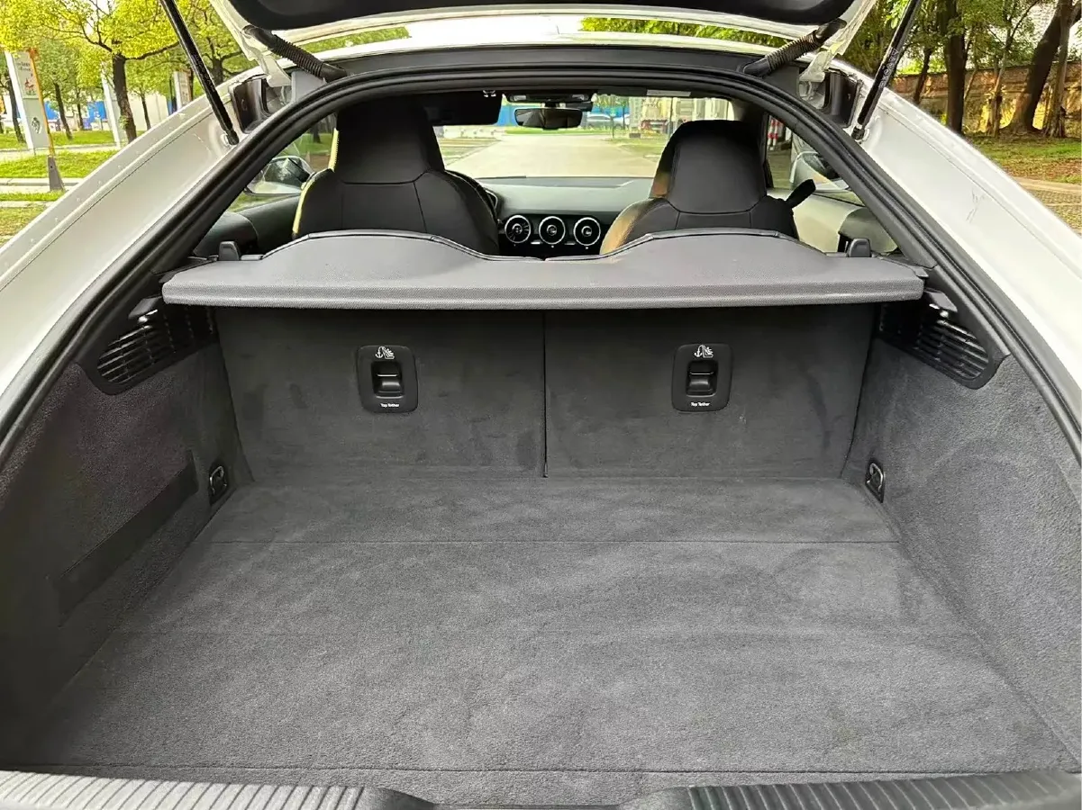 2015 Audi TT 2.0T 230HP L4 6DCT,autocango,china used car exporter,china ev exporter,chinese used car exporter,chinese used ev exporter