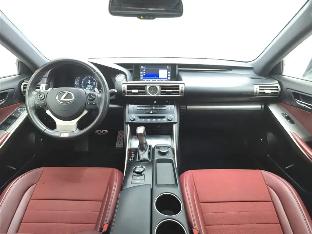 2013 Lexus IS 2.5L 208HP V6 6AT,autocango,china used car exporter,china ev exporter,chinese used car exporter,chinese used ev exporter