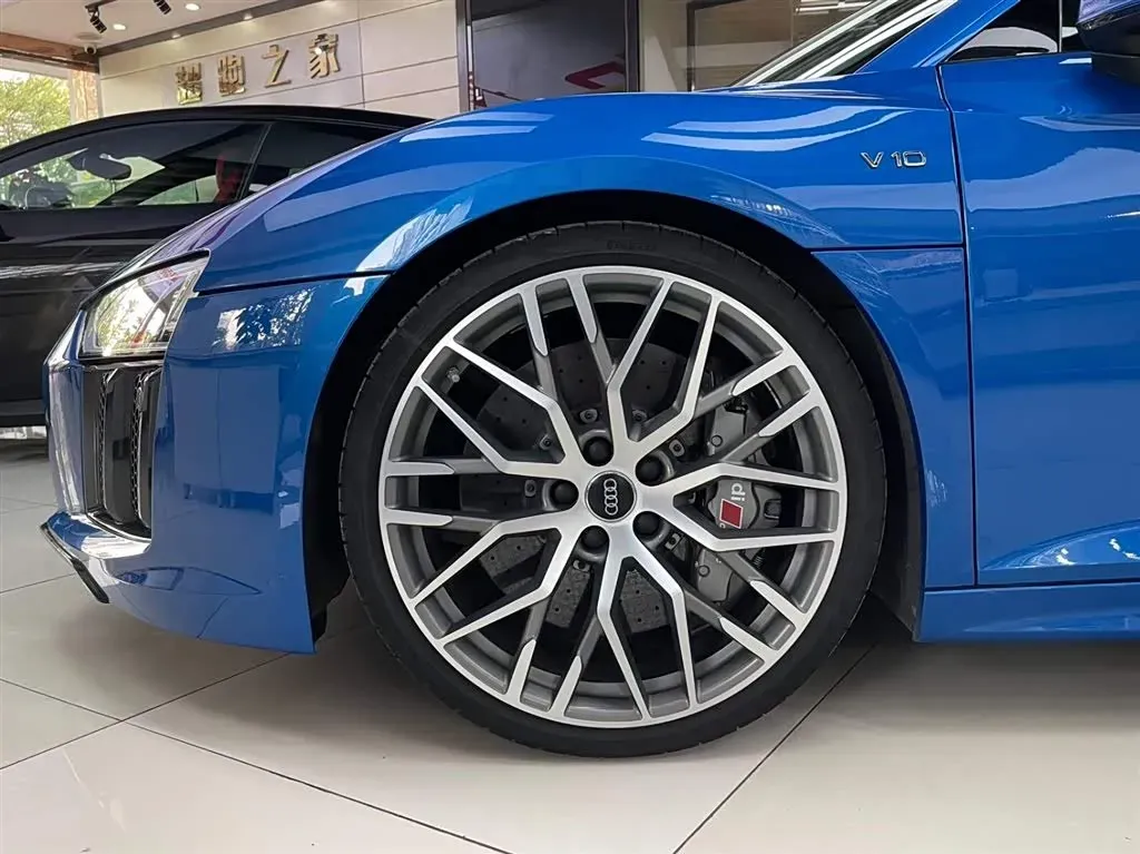 2016 Audi R8 5.2L 611HP V10 7DCT,autocango,china used car exporter,china ev exporter,chinese used car exporter,chinese used ev exporter