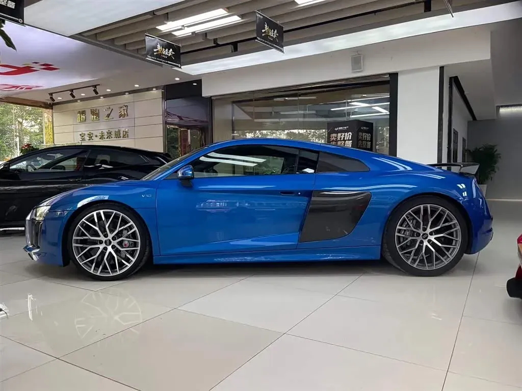 2016 Audi R8 5.2L 611HP V10 7DCT,autocango,china used car exporter,china ev exporter,chinese used car exporter,chinese used ev exporter