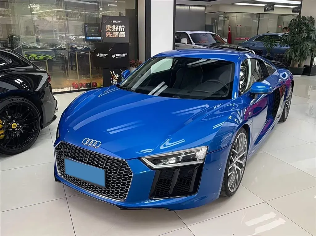 2016 Audi R8 5.2L 611HP V10 7DCT,autocango,china used car exporter,china ev exporter,chinese used car exporter,chinese used ev exporter