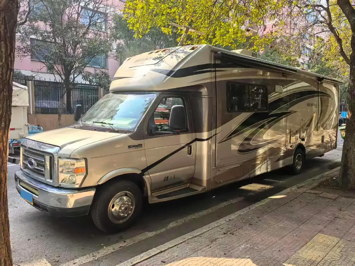 2016 Skoda Fabia 1.4L 90HP L4 6AT