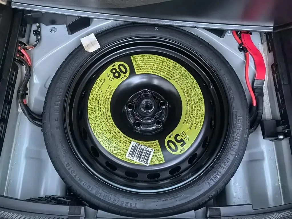 2023 Audi RS 4 2.9T 450HP V6 8AT,autocango,china used car exporter,china ev exporter,chinese used car exporter,chinese used ev exporter