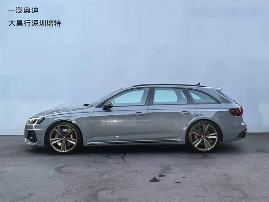 2023 Audi RS 4 2.9T 450HP V6 8AT,autocango,china used car exporter,china ev exporter,chinese used car exporter,chinese used ev exporter