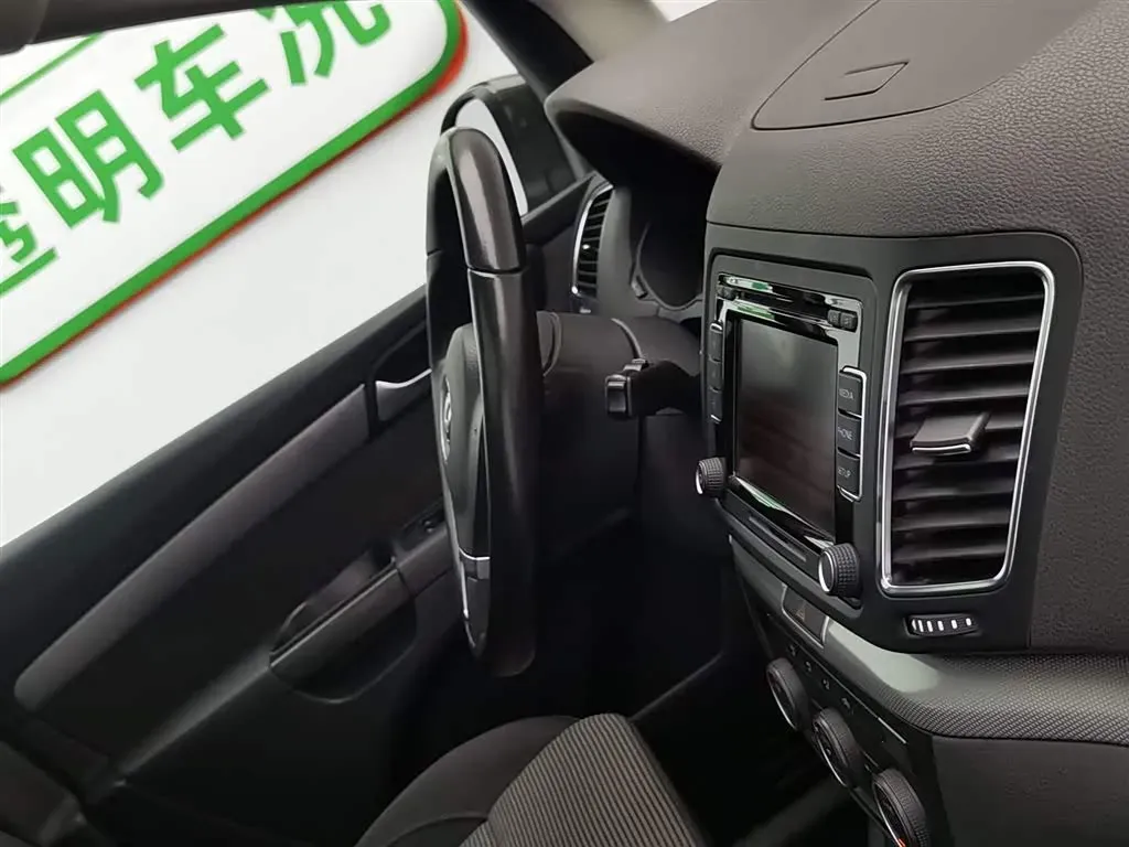 2013 Volkswagen Sharan 1.8T 160HP L4 6DCT,autocango,china used car exporter,china ev exporter,chinese used car exporter,chinese used ev exporter