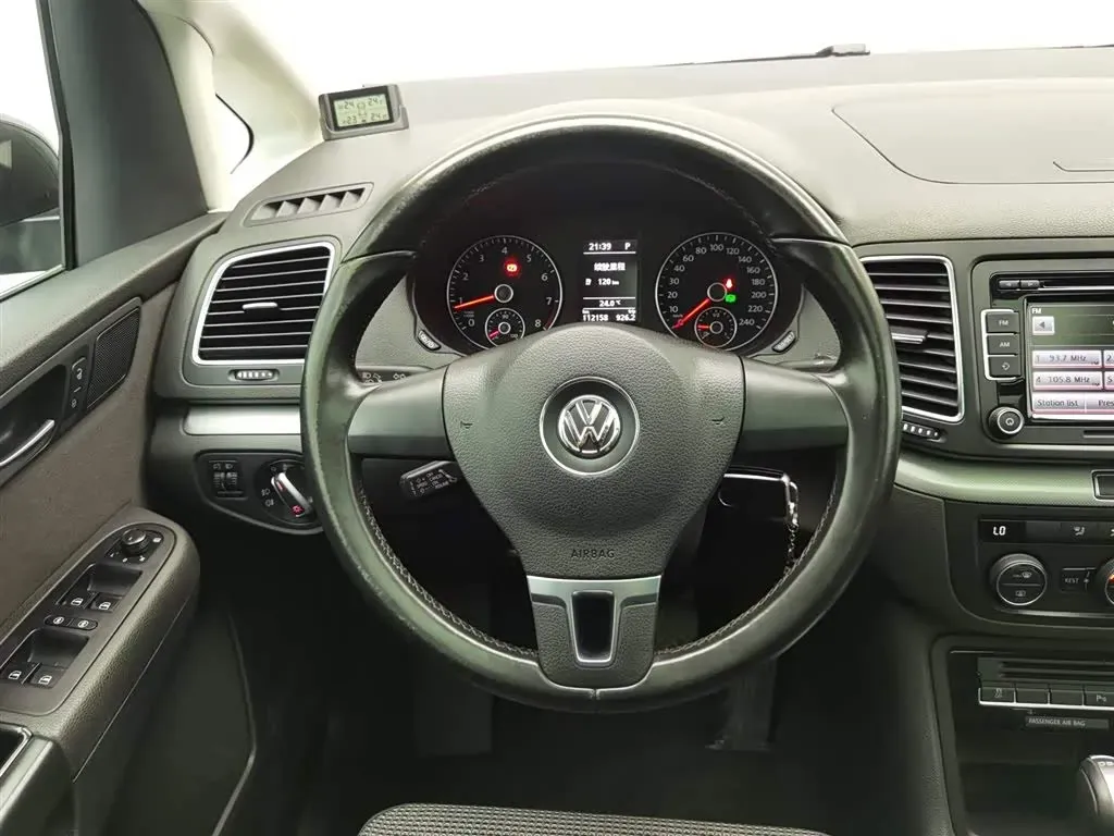 2013 Volkswagen Sharan 1.8T 160HP L4 6DCT,autocango,china used car exporter,china ev exporter,chinese used car exporter,chinese used ev exporter