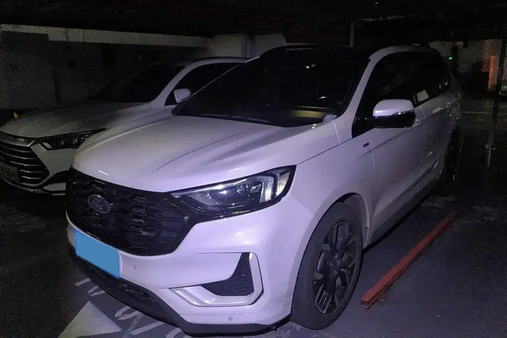 2021 Ford Edge 2.0T 245HP L4 8AT