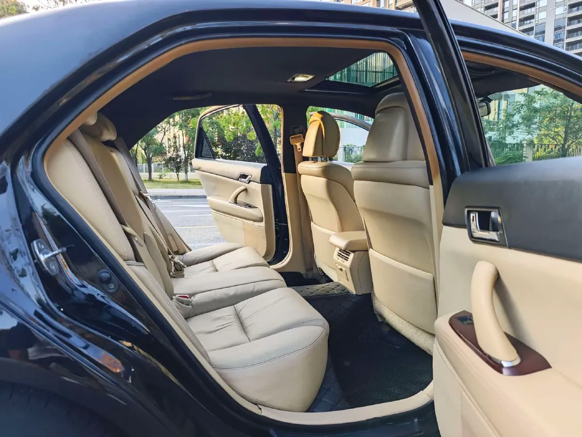 2010 Toyota Reiz 2.5L 193HP V6 6AT,autocango,china used car exporter,china ev exporter,chinese used car exporter,chinese used ev exporter